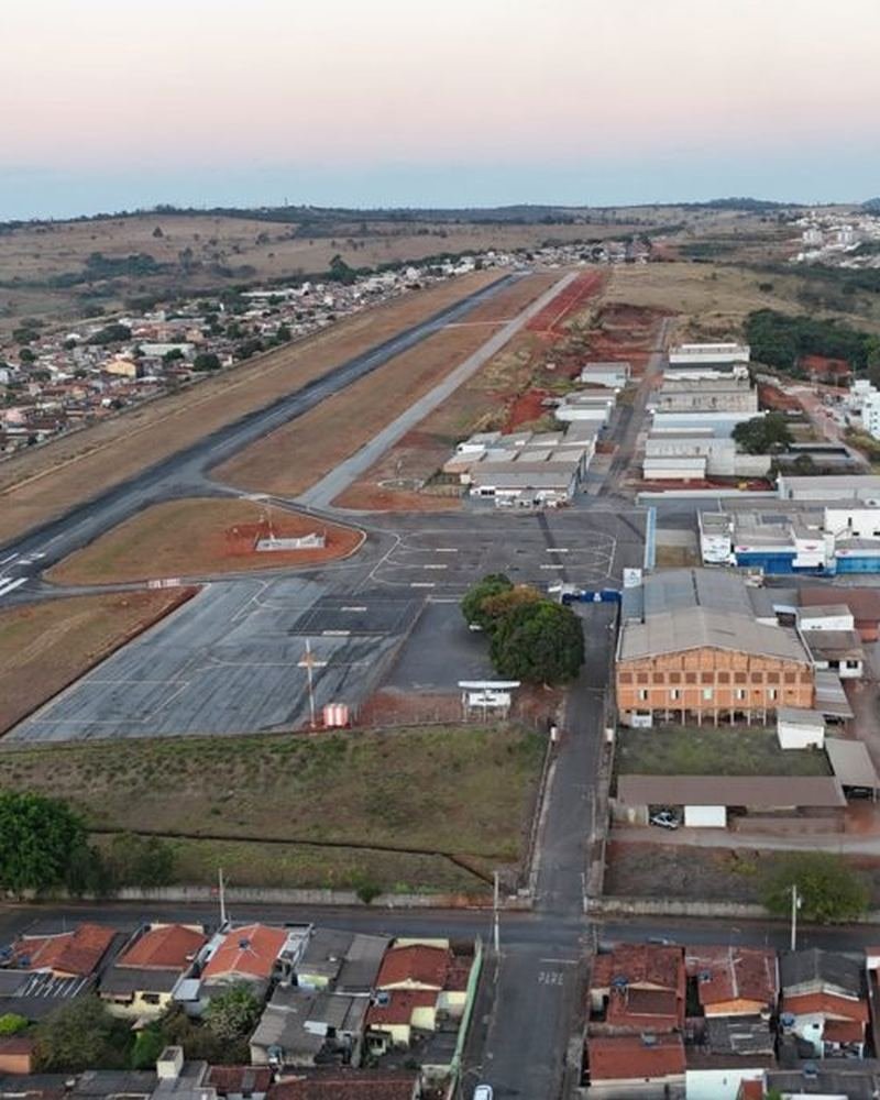 Vista aérea da pista de Pará de Minas